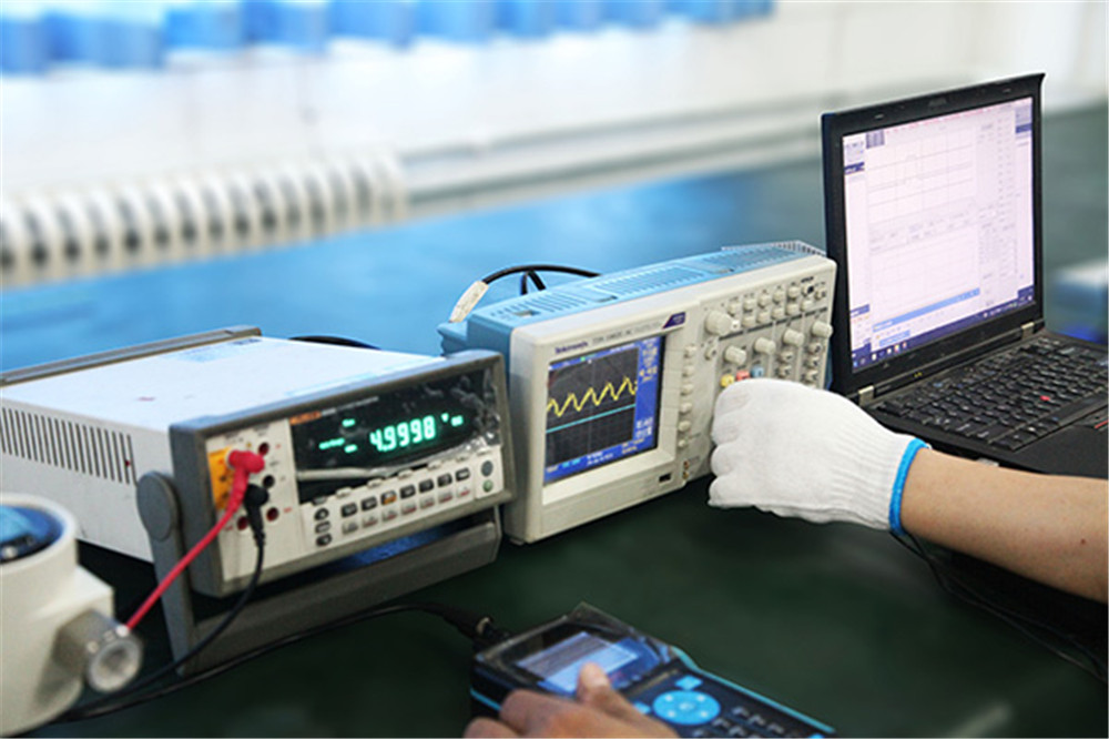  美国泰克测试设备 